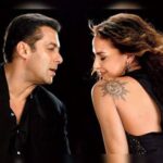 Esha Deol Instagram - Happy birthday @beingsalmankhan we love you ♥️🤗 stay blessed ♥️🧿 #happybirthday #happybirthdaysalmankhan #eshadeol #picoftheday #throwback #gratitude 🧿♥️