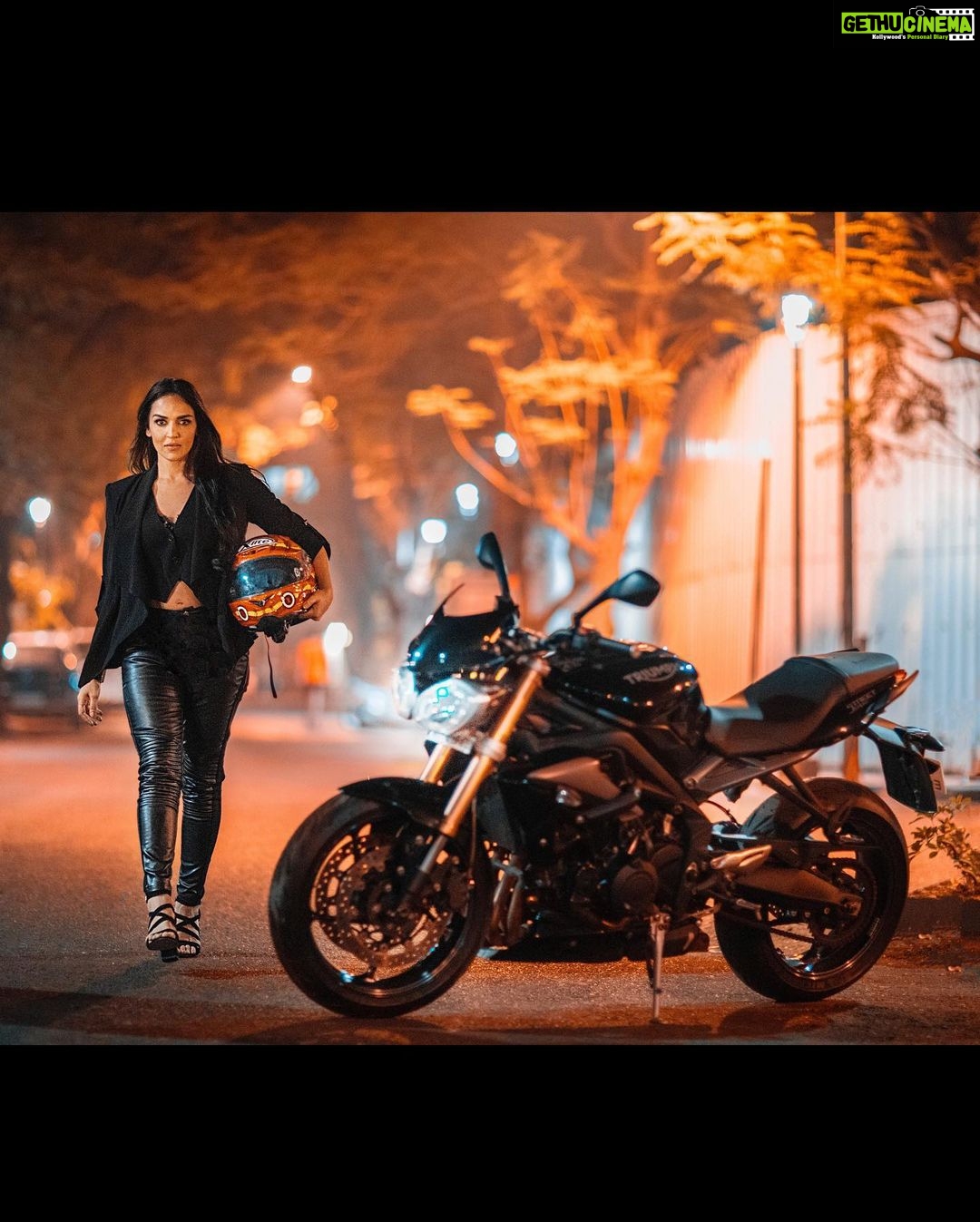 Esha Deol Instagram - Hereโs one of my favourite pictures. Wonder why I took so long to post it . Shot by @popmercy during #lockdown & this beauty the #triumph bike was borrowed from my buddy @itszayedkhan ( thank you ๐๐ผ) I remember how mercy & I hopped across the street late at night and managed to get these shots ๐๏ธ #picoftheday #throwback #throwbackthursday #bikelovers #bikelife #eshadeol #gratitude