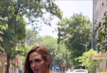 Esha Deol Instagram - Jaanum समझा करो ….. 😍 Actor- Director conversations are most of the times this way.. loud animated actions that only we understand 😄 An absolutely wonderful director to work with @sachinsaraf09 🙏🏼♥️ #onset #filming मैं #onset #filming #director #oneofthosedays #mainthefilm #actorslife #action #eshadeol #esha #shoot #gettingready #shootlife #work #mainfilm #trend #explore #trendingreels #reelkarofeelkaro #reelitfeelit #explorepage #look #character #gratitude ♥️🧿