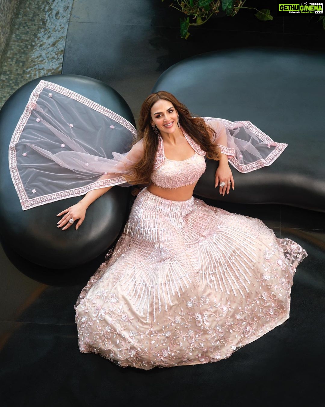 Esha Deol Instagram - Gracing the June edition of @fablookmagazine Founder & Styled by @milliarora7777 @ankittt.chadda.official Outfit designer @labelarshisinghal Jewels @sonisapphire Photography @dabbooratnani Assisted by @manishadratnani Post Production @dabbooratnanistudio Mua @ankitamanwanimakeupandhair Hair @fatima_dsouza Location partner @westinmumbaipowai Pr @hypenq_pr