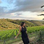 Esha Gupta Instagram - Couldn’t get better Chianti,Tuscany