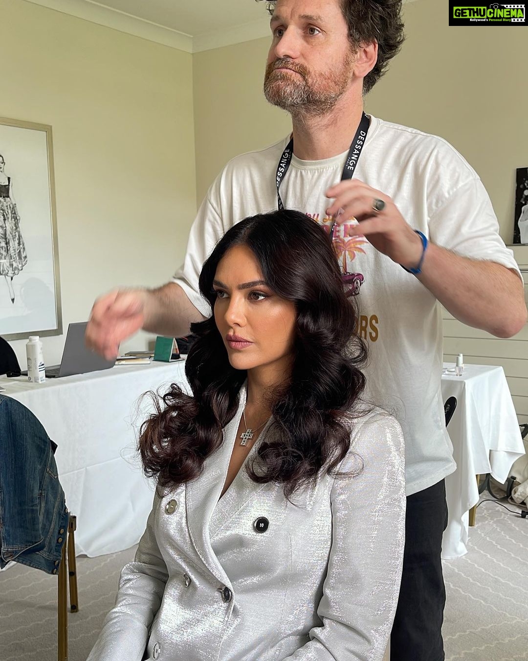 Esha Gupta Instagram - Morning walks a bit casual now Suit @akrisofficial Jewels @damianiofficial Shoes @alexandrebirman Bag @emmkuony Shades @tomford Glam by @dessangeparis @charlottetilbury Photographed by @phraule Styled by @victorblancostudio Cannes, France - French Riviera
