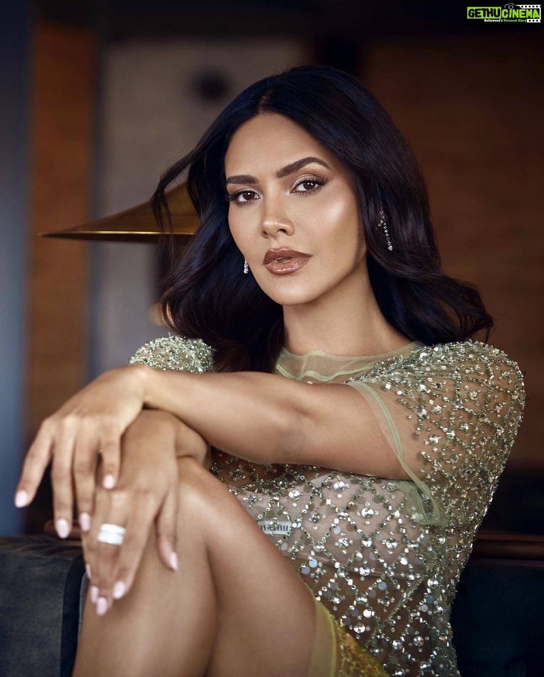 Esha Gupta Instagram - @vanityfairspain Outfit @miumiu Jewelry @rabatjewellery Shoes @femme_la Photographs by @valero_rioja Glam @pablomaciasr Video @xabigoitisolo Styled by @victorblancostudio Styling assistant @jesus_ramirez.rr Production @chusac