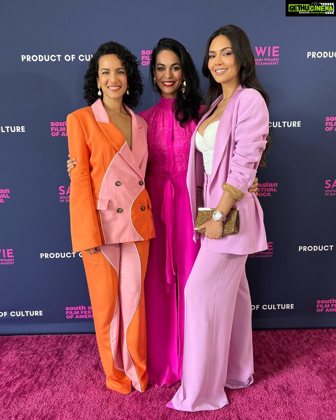 Esha Gupta Instagram - Thank you @_productofculture_ @sawientertainment for celebrating South Asian Women in Media. Honoured to be around these strong beautiful women. Biggest shoutout to @kartikigonsalves n @guneetmonga for #theelephantwhisperers. @shrutirya @anoushkashankarofficial @poornagraphy for inspiring women like me all around the world #sawie #womensupportingwomen Los Angeles, California