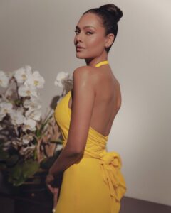 Esha Gupta Instagram - Pre Oscar 💛 Dress @verawanggang Shoes @louboutinworld Bag @sophiawebster Styled by @victorblancostudio Shot by @eliastahan Glam by @marianamcgrathmakeup @drecostigan Los Angeles, California