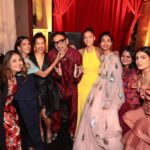 Esha Gupta Instagram – South Asian Excellence at the Oscars. 
Congratulations 👏🏽 @priyankachopra and @anjula_acharia for hosting this grand gathering.
@shrutirya for being the most beautiful soul. @poornagraphy and @anoushkashankarofficial you have my heart. Biggest hug @jazzbeezy 
Congratulations to all the south Asian artists for being short listed and nominated. Paramount Studios