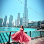 Eshanya Maheshwari Instagram - Now my life is sweet like cinnamon Like a fucking dream I'm living in ✨🫶🏻 Cinderella like dress by @maheshwariswathi Picture credit @bhavikamaheshwari10 📍- @burjkhalifa @thedubaimall #burjkhalifa #dubai #travel #traveldubai #esshanya #esshanyamaheshwari Burj Khalifa, Dubai Fontain
