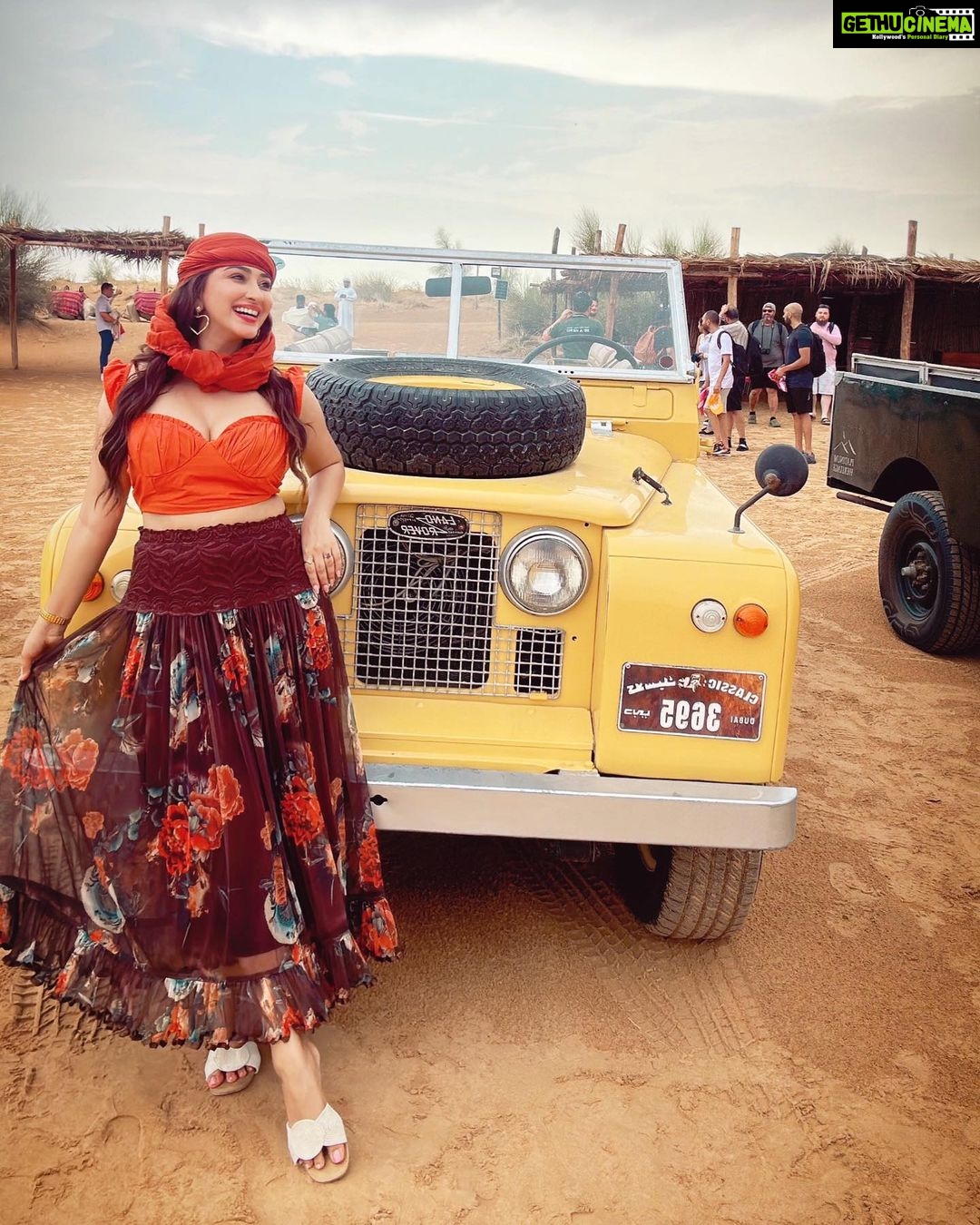 Eshanya Maheshwari Instagram - Experiencing So Many Things For The First Time 😍 And It Was All Worth It, From pleasant weather to Desert safari to knowing so many things about wildlife animals and plants and trees and meeting all the amazing hero’s of @platinumheritage 🫶🏻 Thanks for the wonderful Experience ❤️ #desartsafari #dubai #platinumheritage #esshanya #esshanyamaheshwari Platinum Heritage Dubai