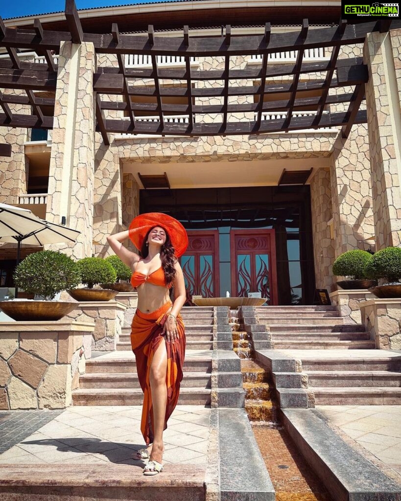 Eshanya Maheshwari Instagram - This Birthday Bombshell Is All About The Glow And She Ain’t Afraid To Show 😉 🧡✨ PS- Taking All the Sunshine In At This Beautiful Property @sofiteldubaipalm @all_mea. 🫶🏻 #birthday #birthdaygirl #dubai #esshanya Sofitel Dubai The Palm