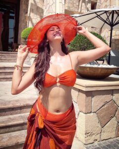 Eshanya Maheshwari Instagram - This Birthday Bombshell Is All About The Glow And She Ain’t Afraid To Show 😉 🧡✨ 

PS- Taking All the Sunshine In At This Beautiful Property @sofiteldubaipalm @all_mea. 🫶🏻

#birthday #birthdaygirl #dubai #esshanya