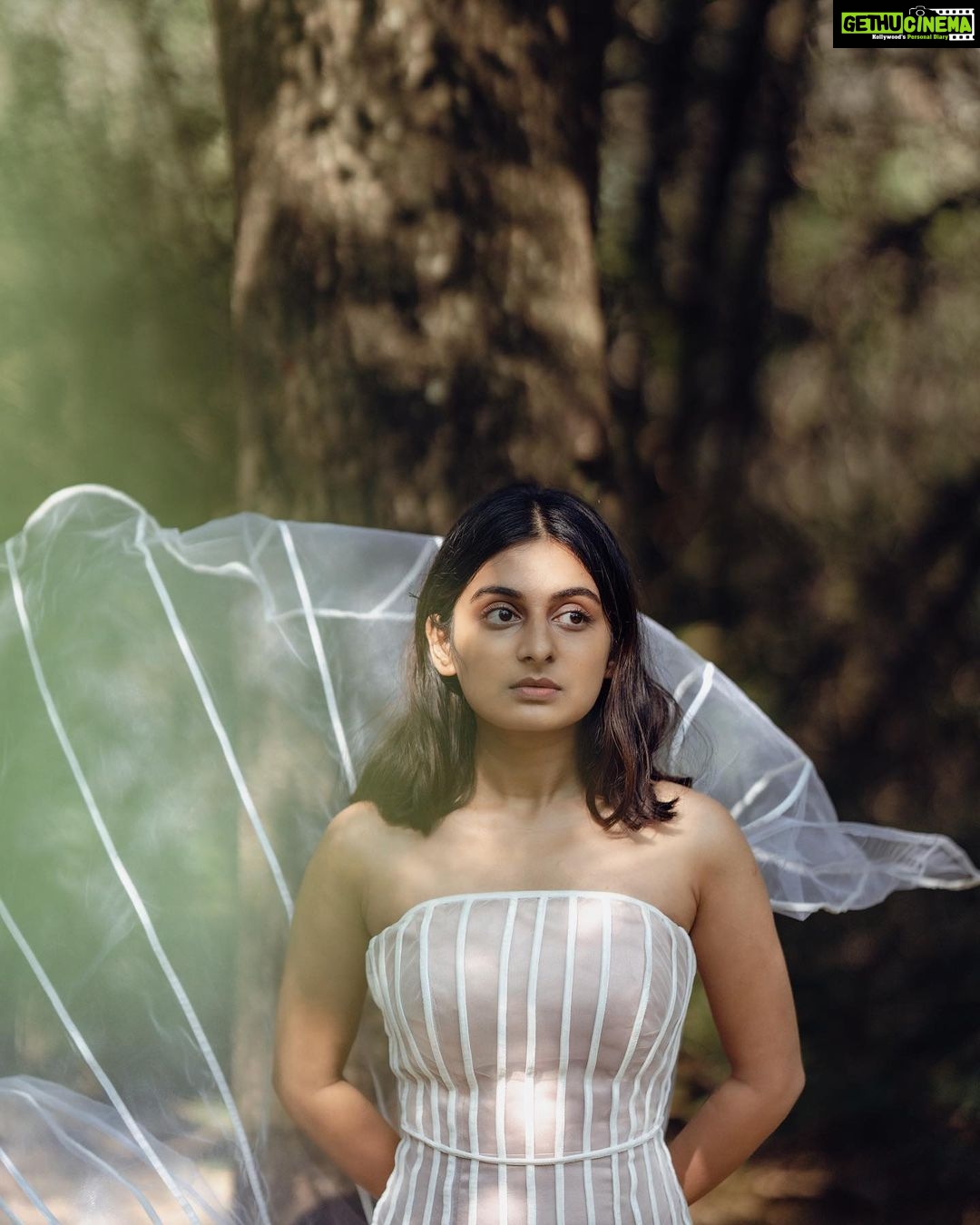 Esther Anil Instagram - πΌ.π.π.π·.π.πΎ.πΎ.πΌ Concept and photo by @a_isography Costume Courtesy @jaankibridalcouture Make up and Hair by @ayra_the_transforming_studio ___________________________ I am not a model and every time I am in front of the camera I am awkward,shy and extremely conscious. Nevertheless, I do a good job at pretending like I know what I am doing. But I have always loved exploring new things even if it means stepping out of my comfort zone and this has helped me meet new people, get to know their style of work and of course creating something together. @a_isography is one such amazing talent I met and is also the main woman behind this. The concept was inspired by an element in nature, and I had the pleasure of embodying the mysterious and enchanting mushroom. It was a great experience and the stunning costume (@jaankibridalcouture ) and makeup (@ayra_the_transforming_studio) made it all come to life. So hereβs presenting to you the MUSHROOM. β¨