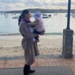 Evelyn Sharma Instagram - Monkey by the sea 🐒🌊⛵️ #love #motherhood #motherdaughter #bestlife #momlife #evelynsharma #sydney #sydneywinter Sydney, Australia
