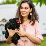 Evelyn Sharma Instagram – Missing the country life already! 🥰💚 #everydayisearthday
