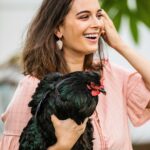 Evelyn Sharma Instagram - Missing the country life already! 🥰💚 #everydayisearthday