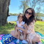 Evelyn Sharma Instagram - Did she just grow this big over night? 🐣😮‍💨🥰🐥 truth about this photo? I’m wearing sunnies for my swollen eyes and just spilled coffee all over me lol 😭😅 but we made it to the park! 💯 #momlife #winning #nosleep #halfwaythroughpregnancy #timeflies #mybabygirl #oneontheway #sydney #sydneylife #evelynsharma Sydney, Australia