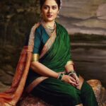 Girija Oak Instagram – Commercial Shoot for Savai Masale 
.
.
In frame – @girijaoakgodbole 
Styling – @stylist.chaitalikulkarni 
Photographer-  @bharatpawarphotography 
Make up – @thevinodsarode 
.
.
#commercial #photooftheday #celebrity #celebstyle #stylist #celebritystylist #stylingtips