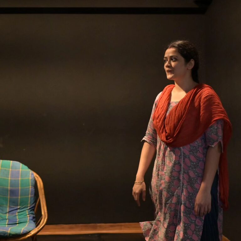 Girija Oak Instagram - Laghu (small/short) is a theatrical piece comprising of three short stories performed as solos. Stories are written by Ismat Chugtai, Krishna Baldev Vaid and Manav Kaul. Performed by @heyishita, myself and @jaimini_pathak respectively. Being on stage all by yourself trying to keep the audience engaged for 30minutes has to be one of the most challenging experiments that I have undertaken as an actor. We are performing 2 shows of Laghu at the Cube, Neeta Mukesh Ambani Cultural Centre, Bandra on the 7th and 8th of July at 7:30pm (both days). Tickets are available on @bookmyshowin and the @nmacc.india website. Please come :)