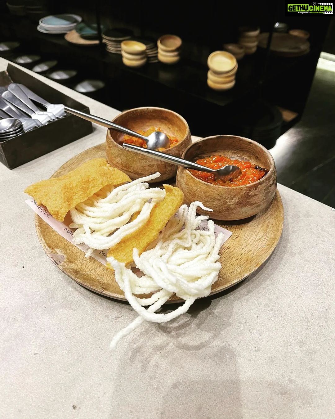 Girija Oak Instagram - @suhrudgodbole and I had the most amazing dining experience at @masquerestaurant thanks to @skoranne 's refreshing take on Maharashtrian food. Everything put on our plates was equal amounts exciting and familiar. Some mirgund, kurdai, dashmya, kharvas and kulith soup for my soul š P.S. she does a bunch of pop ups. Please follow her and find one that you can attend. Thank me later.