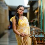 Hari Teja Instagram - Hope my yellow saree brightens up ur day✨💫🌟⭐️⚡️ Saree: @gaurinaidu ⭐️ PC: @relivevisuals @whoisindrasena ⭐️