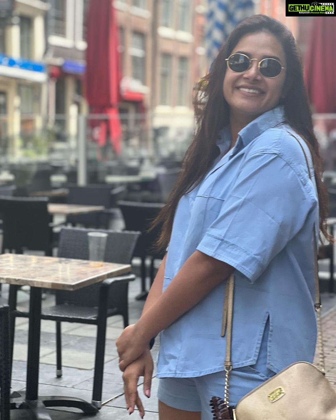 Hari Teja Instagram - Amsterdam ❤️ #plstakemeback… I miss you ❤️