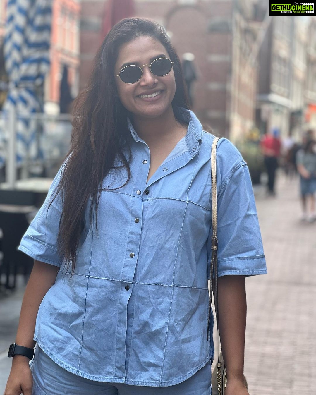 Hari Teja Instagram - Amsterdam ❤️ #plstakemeback… I miss you ❤️