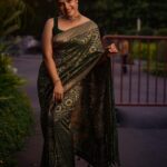 Hari Teja Instagram - 23/09/2022 noted. The best day. Not one , two , three , every one of them is a star. Was Nervous, happy, anxious. It was a dream come true moment. 💕 PS-1 you have my heart💥 Styled by: @impriyankasahajananda Saree: @brandmandir Jewellery: @kushalsfashionjewellery PC: @ekorphotography ❤️