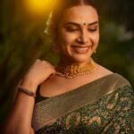 Hari Teja Instagram - 23/09/2022 noted. The best day. Not one , two , three , every one of them is a star. Was Nervous, happy, anxious. It was a dream come true moment. 💕 PS-1 you have my heart💥 Styled by: @impriyankasahajananda Saree: @brandmandir Jewellery: @kushalsfashionjewellery PC: @ekorphotography ❤️