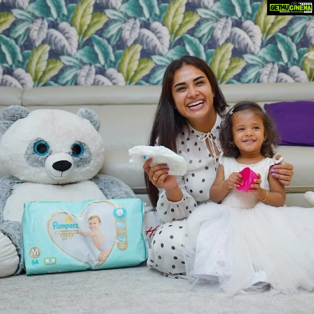 Hari Teja Instagram - Softness is everything I want for my baby’s skin. I’d not choose anything otherwise. Pampers premium care pants are a perfect choice. Its 360-degree cottony softness makes sure my baby has rash-free skin!
