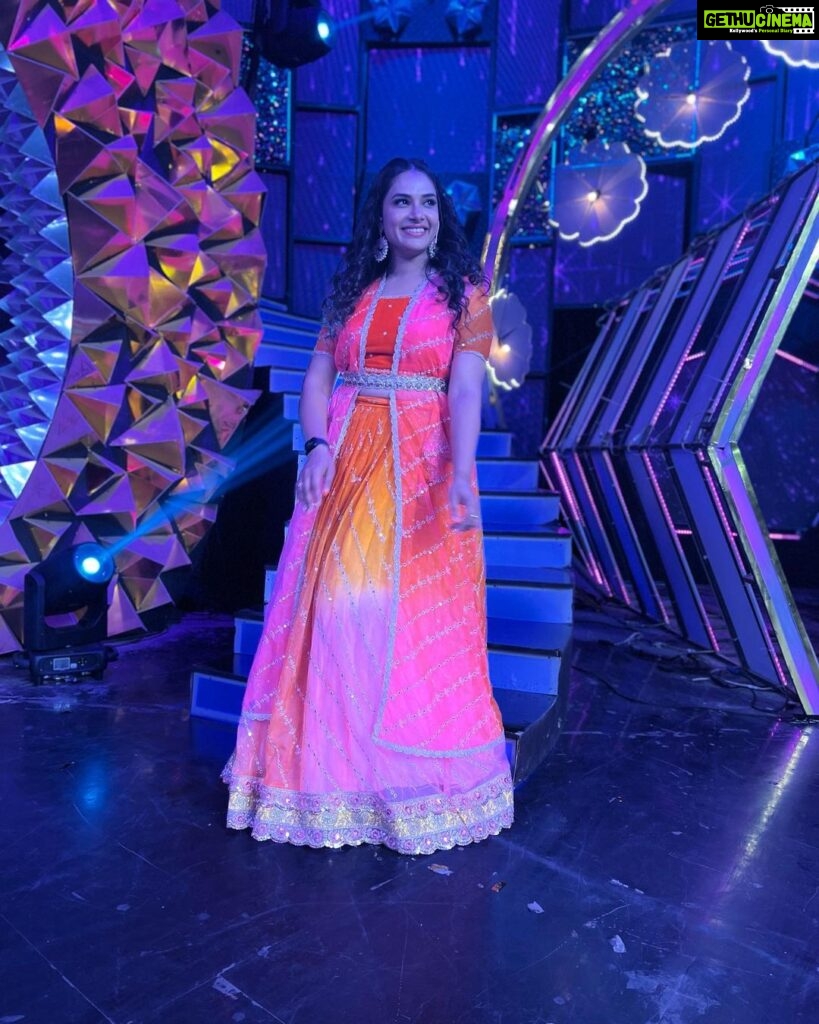 Hari Teja Instagram - Don’t miss to watch Ladies & Gentlemen today at 12pm.. only on zee Telugu❤️ entertainment guarantee 😝😝 Wearing @aninaboutique1 …. ❤️