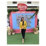 Hari Teja Instagram – U were born to be real .. not to be perfect😎  for today’s meet & greet of @slurrpfarm 💓 #bombay #slurrpfarm 🥰