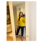 Hari Teja Instagram – U were born to be real .. not to be perfect😎  for today’s meet & greet of @slurrpfarm 💓 #bombay #slurrpfarm 🥰