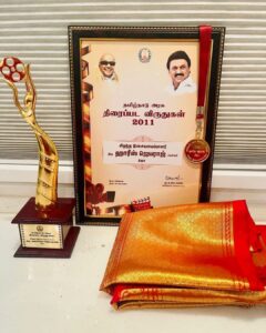 Harris Jayaraj Instagram - Thanks to the State Government for the “Best Music Director” award. I owe this award to Late KV Anand. Miss you !