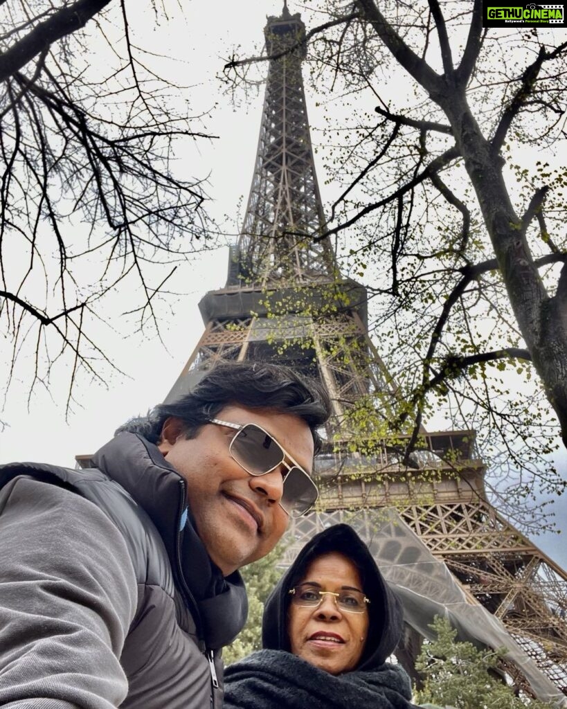 Harris Jayaraj Instagram - Feeling blessed to travel and spend some quality time with my mother in Europe. Luv you amma.