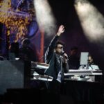 Harris Jayaraj Instagram - விழாவின் நாயகன் 💫 ISAI MINNAL @jharrisjayaraj for you 🔥 Hearts of Harris | Live in Kuala Lumpur 21 January 2023 Axiata Arena, Bukit Jalil Brought to you by @msgold.my⚜️ @jharrisjayaraj @datoabdulmalik #HeartsofHarris #HarrisJbyMSC #malikstreams #HarrisJayaraj #liveinconcert #kualalumpur