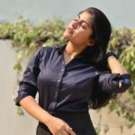 Hasini Anvi Instagram - Crazy hair, don't care.😌❤️ #hasinianvi ICFAI IFHE Deemed University Campus