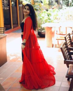 Hasini Anvi Instagram - Pretty times ❤️ Outfit : @naari_creation Location: @lasthousecoffee #hasinianvi LastHouse Coffee
