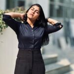 Hasini Anvi Instagram - Crazy hair, don't care.😌❤️ #hasinianvi ICFAI IFHE Deemed University Campus