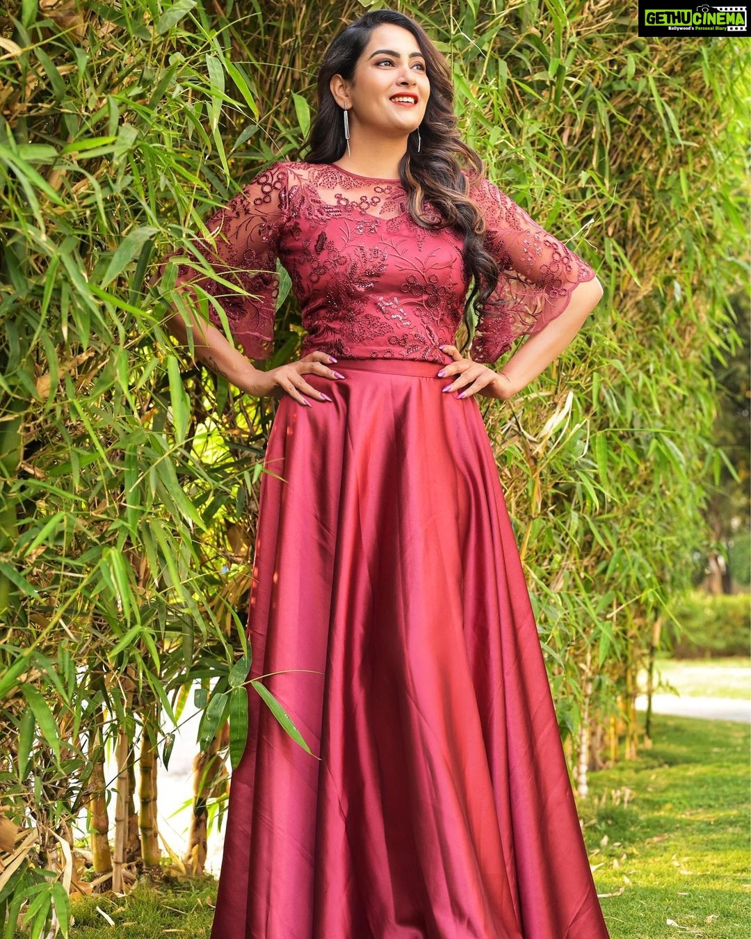 Himaja Instagram - Outfit by @arabylekhareddy ❤️ #designergowns #designerwear