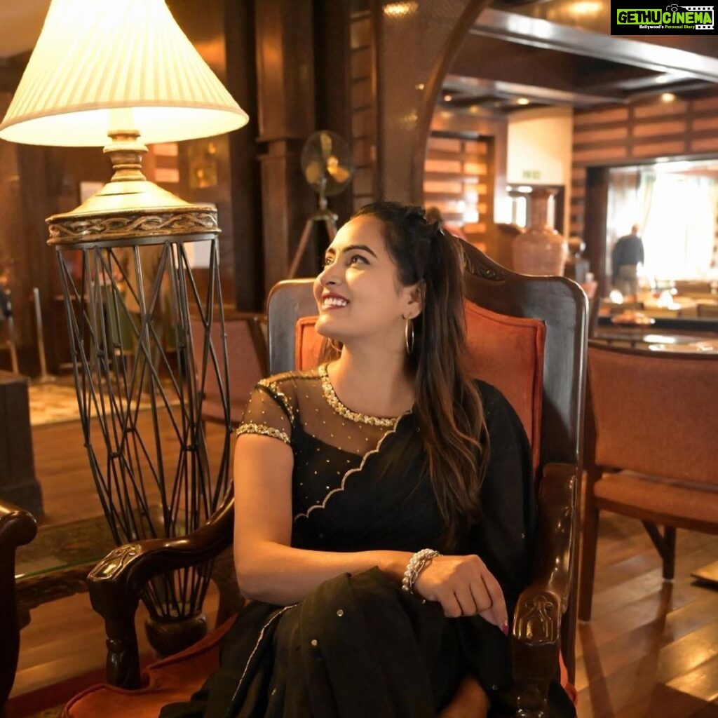 Himaja Instagram - "If you find serenity and happiness, some may be jealous. Be happy anyway." #behappy #happylife #saree #sareelovers PC @abhiram_inturi Saree by @elegant_threads_by_salma ❤️ Khyber Himalayan resort and spa, Gulmarg