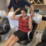 Himaja Instagram – I personally love @salonhaircrush Because of their wonderful Beauty services @ Affordable prices 
#manikonda #salon