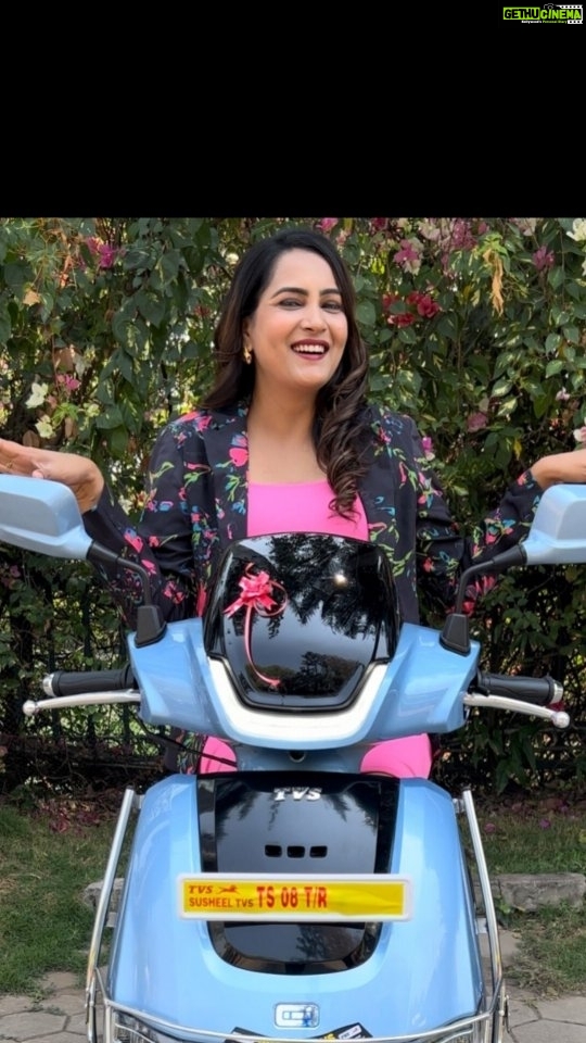 Himaja Instagram - My experience at TVS IQube Mega Delivery Event at Hyderabad was Super where I witnessed the delivery of over 200 TVS iQube Electric Scooters and that's not surprising because TVS iQube Electric is also Leading in the 2 wheeler Electric Vehicle category in Telegana because of their Brand Relaibility, Trust built over the years along with Providing Superior Customer Service. The TVS iQube comes in 3 variants TVS iQube TVS iQube S TVS iQube ST With Super Cool Features like - Navigation assist - Live Tracking - Remote Charging status - Incoming Call Alert - DND mode - Music Control - Reverse parking assist and many more. So what are you you waiting for? BOOK YOUR TEST RIDE TODAY @TVSiQube #TvsiQubeMegaDelivery #SmartlySimple
