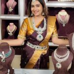 Himaja Instagram – Add some sparkle to your life with stunning ethnic silver jewellery collection by @emmadi_silver_jewellery! 
Come visit us at our Kukatpally or Punjagutta showroom and find the perfect piece to elevate your style ✨ 
#emmadisilverjewellery #himaja #silverjewelry #bridaljewellery #ethnicjewellery #hyderabad #southindianbride #southindianjewellery #weddingphotography #haldiceremony #sangeetoutfit Emmadi_silver_jewellery_store