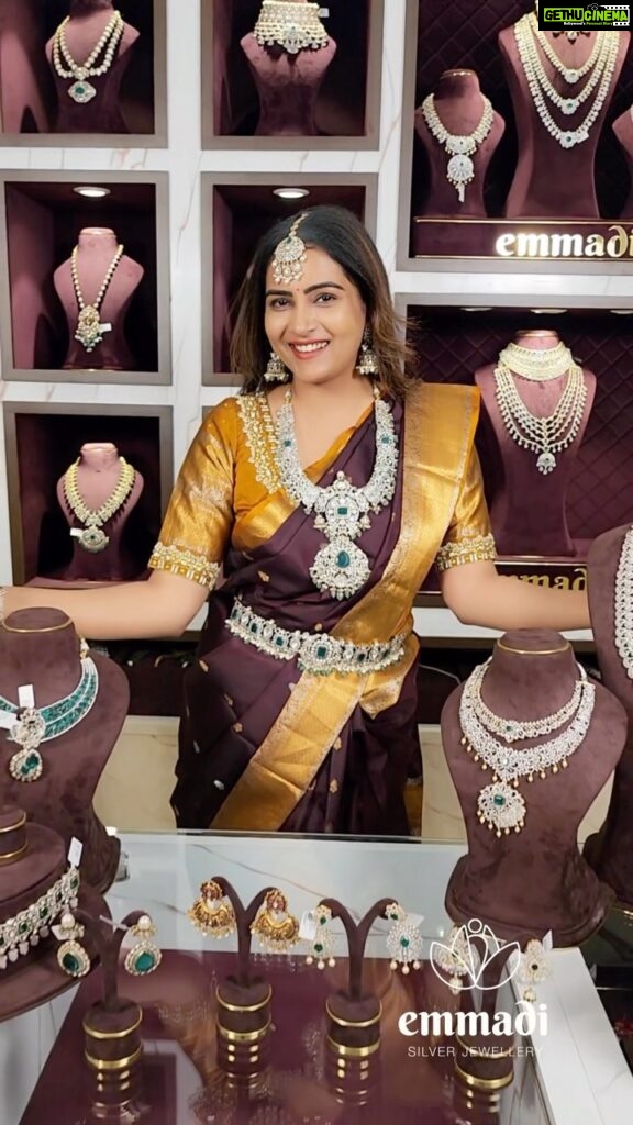 Himaja Instagram - Add some sparkle to your life with stunning ethnic silver jewellery collection by @emmadi_silver_jewellery! Come visit us at our Kukatpally or Punjagutta showroom and find the perfect piece to elevate your style ✨ #emmadisilverjewellery #himaja #silverjewelry #bridaljewellery #ethnicjewellery #hyderabad #southindianbride #southindianjewellery #weddingphotography #haldiceremony #sangeetoutfit Emmadi_silver_jewellery_store