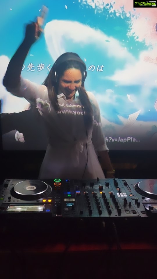 Himaja Instagram - DJ HIMMU 😝 #dj #remix #holi #womensday