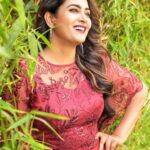 Himaja Instagram - Outfit by @arabylekhareddy ❤️ #designergowns #designerwear