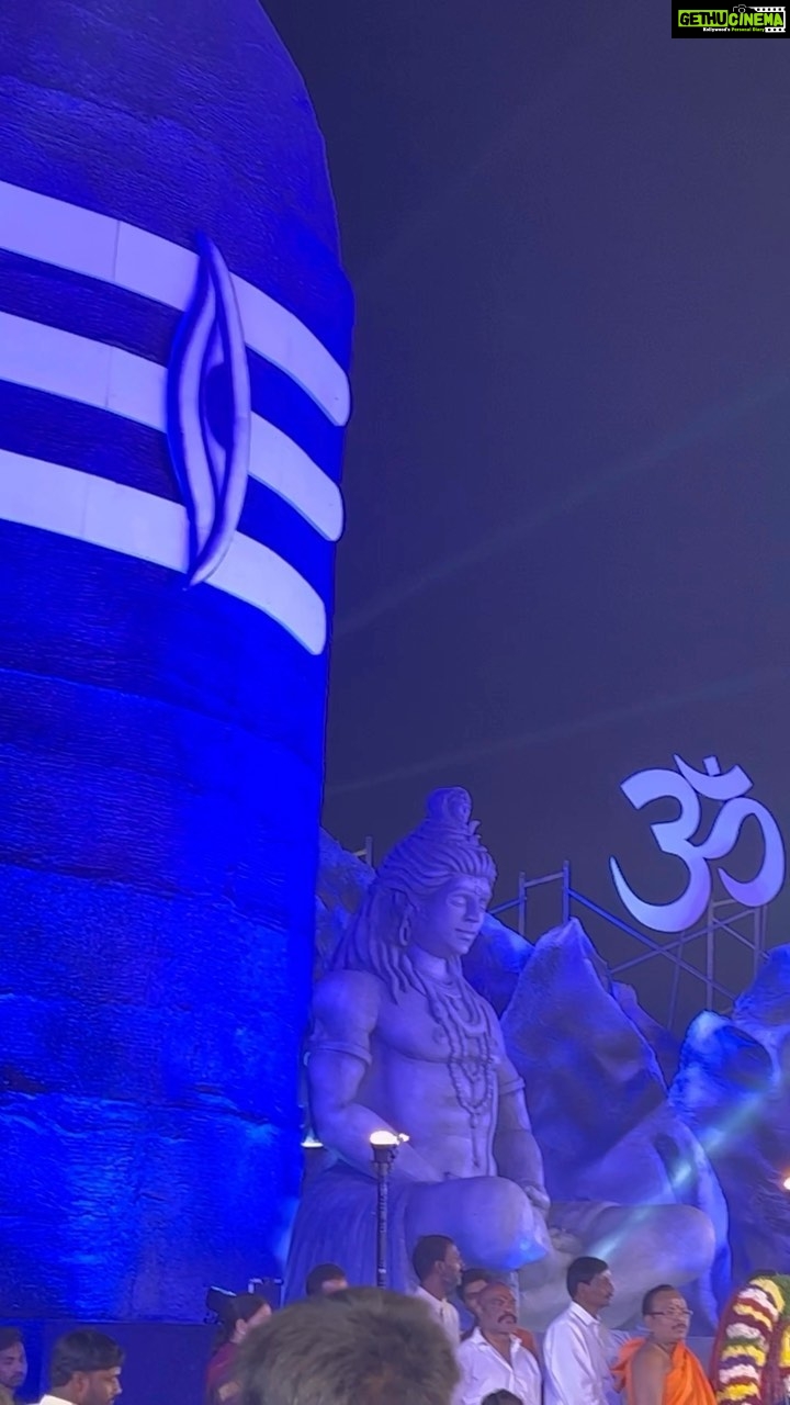 Himaja Instagram - Om Namah Shivaya 🙏 Thank you for inviting us sir Patancheru Mla Gudem Mahipal Reddy @gmrmla @amoghdeshapathi #artdirectoruday #patancherutrsmla #GMR #gudemmahipalreddy #gudemmadhusudhanreddy #shivaratrijagarana #50feetshivalingam #omnamahshivaya #omnamahshivay