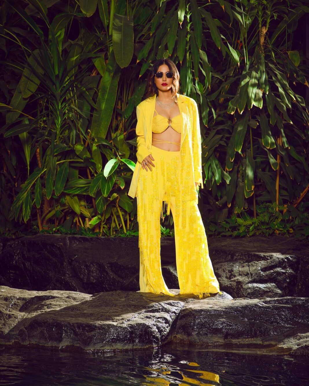 Hina Khan Instagram - 💛 . Face of the Month for: @facemag.in Publisher: @harshithundet Creative Director: @farrahkader Photographed by: @thebhupeshkalal Stylist: @sameerkatariya92 Makeup Artist: @kanika.world Hair Stylist: @dynamitepikachu Asst. MUAH: @kayceesbeauty_bykritika Asst Creative Director: @haaute Interview by: @tanishka.juneja Location: @hotel_saharastar Coordinated by: @volokal Artist Management: @stellaartalent Wardrobe Jewellery: @jawahriiofficial Outfit: @nirmooha Sunglass: @bavincis.official Heels: @nidhibhandari_official www.facemagazine.in #FaceMagazine