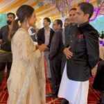 Hina Khan Instagram - Grateful to be part of the G20 Tourism Working Group Meeting in Srinagar, promoting positive growth and constructive alternatives for young people in Jammu-Kashmir and the country. Proud to contribute to Naya Kashmir's growth story and inspire fellow Kashmiri youth. Met amazing talent today, thanks to Mayor of Srinagar for the opportunity. Seeing recognition from home government for genuine achievers is encouraging. Hoping to inspire many more to choose the right path for their future. Thank you, Mayor @junaidmattu.official for this wonderful initiative..
