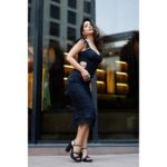 Hina Khan Instagram – Hola 🖤
Outfit @leaclothingco
Jewels @Shesaidyes.plv_jewellery
Footwear @londonrag_in
📸 @pawanraikwar