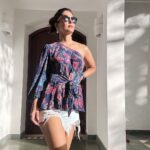 Hina Khan Instagram - 💙